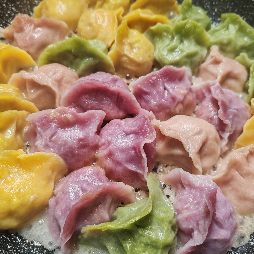 Ravioli Queen 1